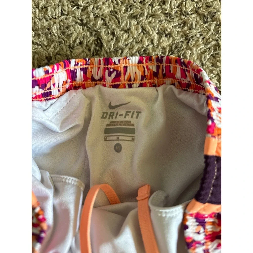 Nike‎ Girls Multicolor Running Shorts Size Medium